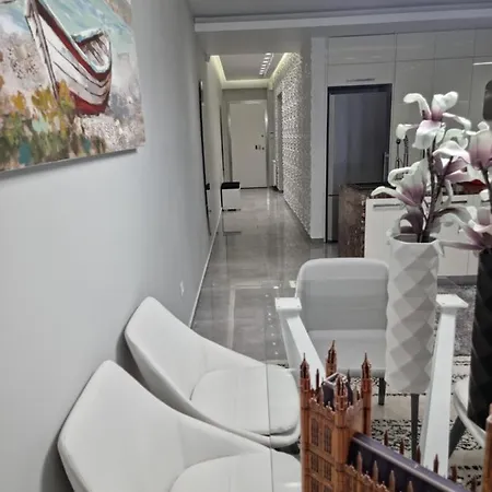 Apartment Luxury Agria
